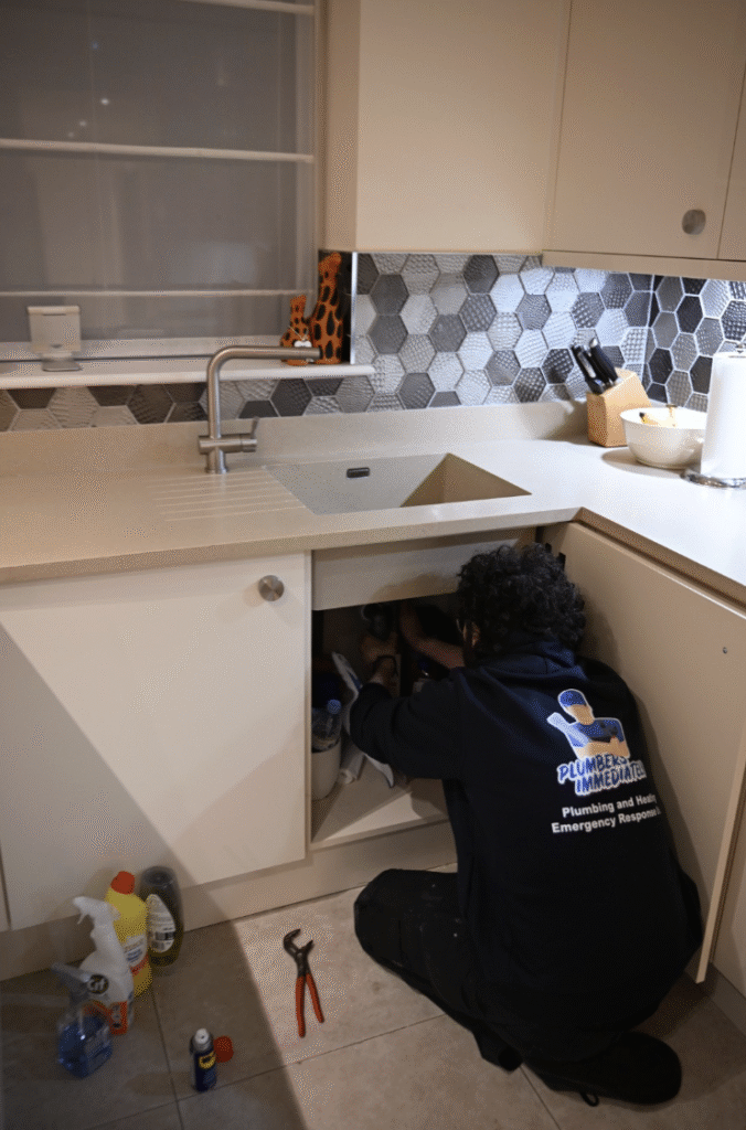emergency plumber london
